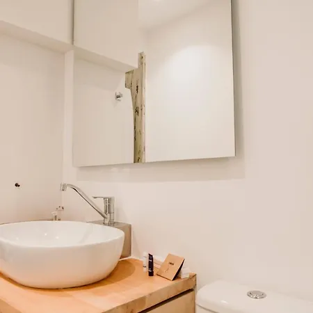 Pakis Cvl Corfu (city)